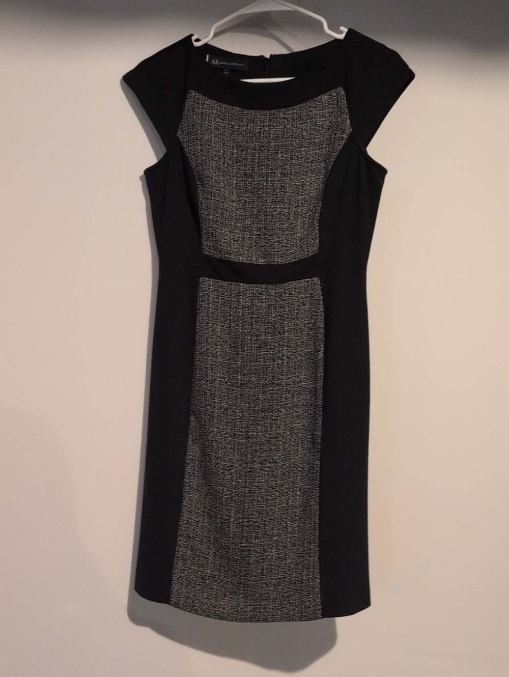 Anne Klein Black and Gray Panel Midi Sheath Dress